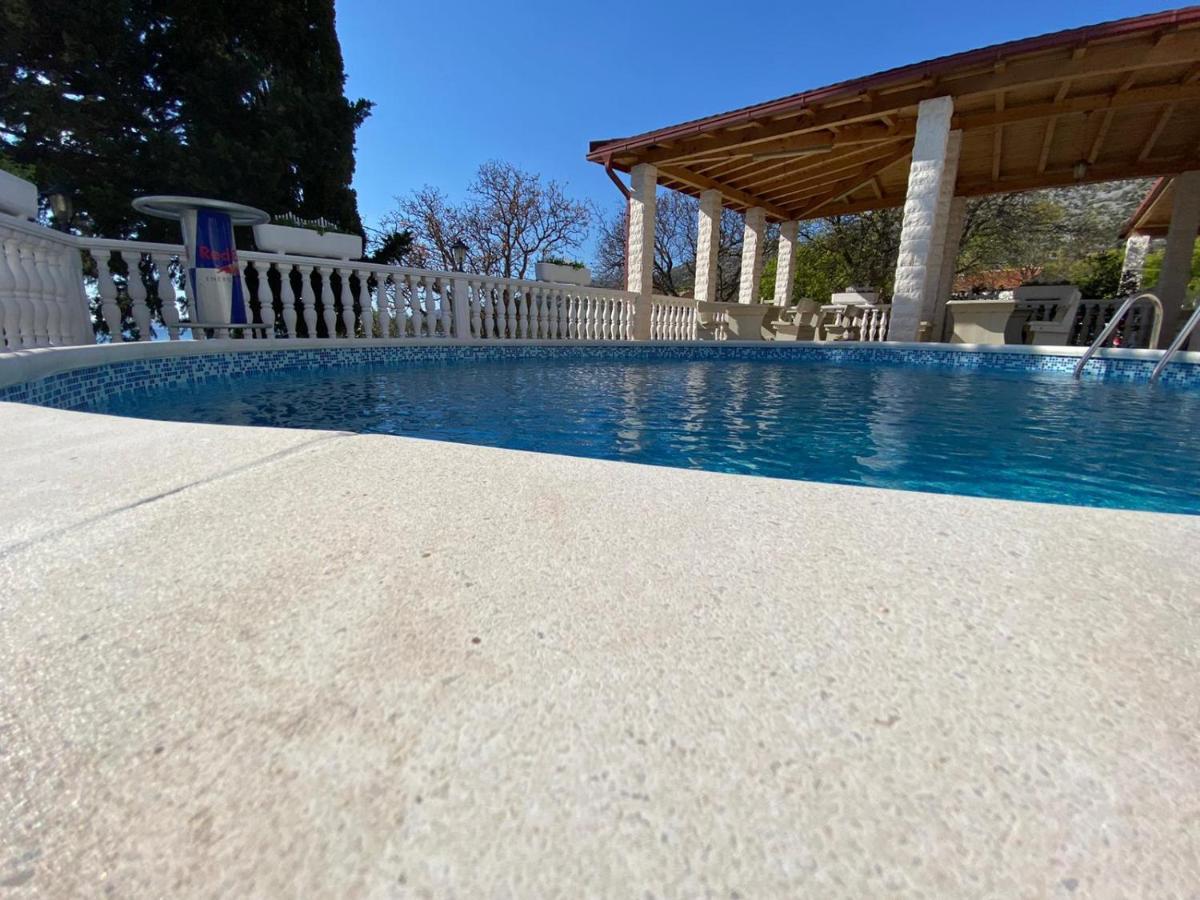 Vila Punta Sibuljina Exterior photo